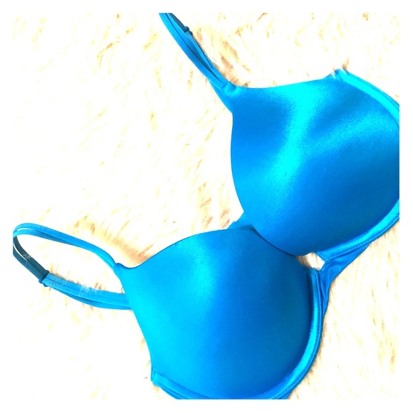 Victoria's Secret Other - Victoria’s Secret Very Sexy Push Up Bra